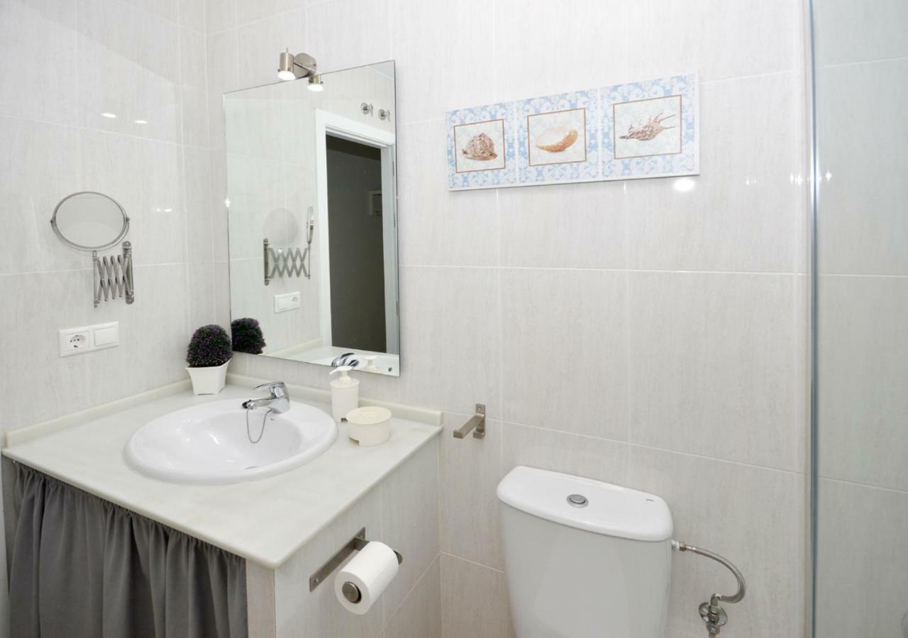 Apartamento Mariposa كونيل ذي لا فرونتيرا المظهر الخارجي الصورة