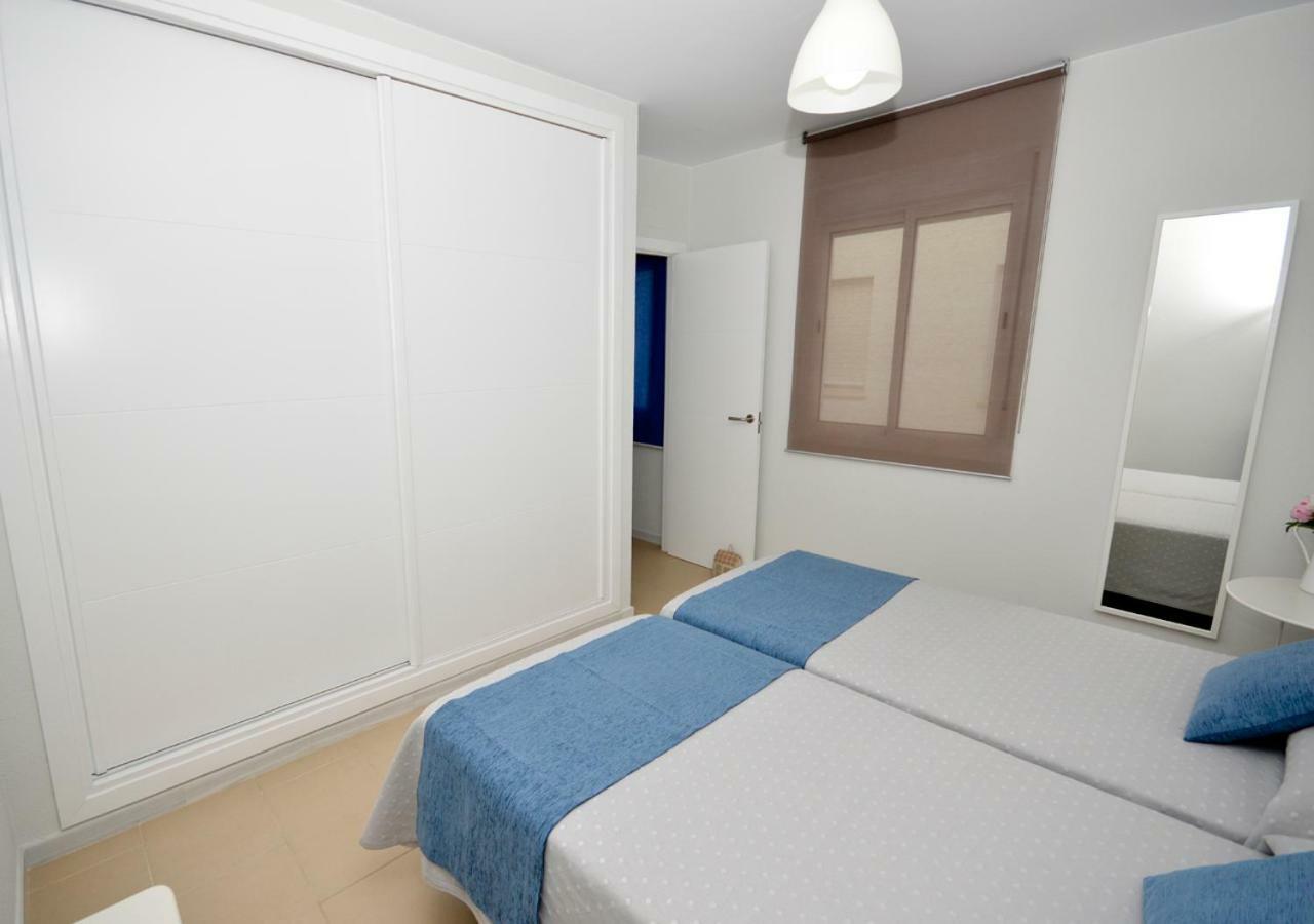 Apartamento Mariposa كونيل ذي لا فرونتيرا المظهر الخارجي الصورة